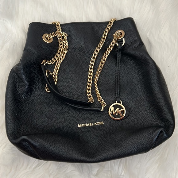 Michael kors purse with gold chain - Picture 2 of 6